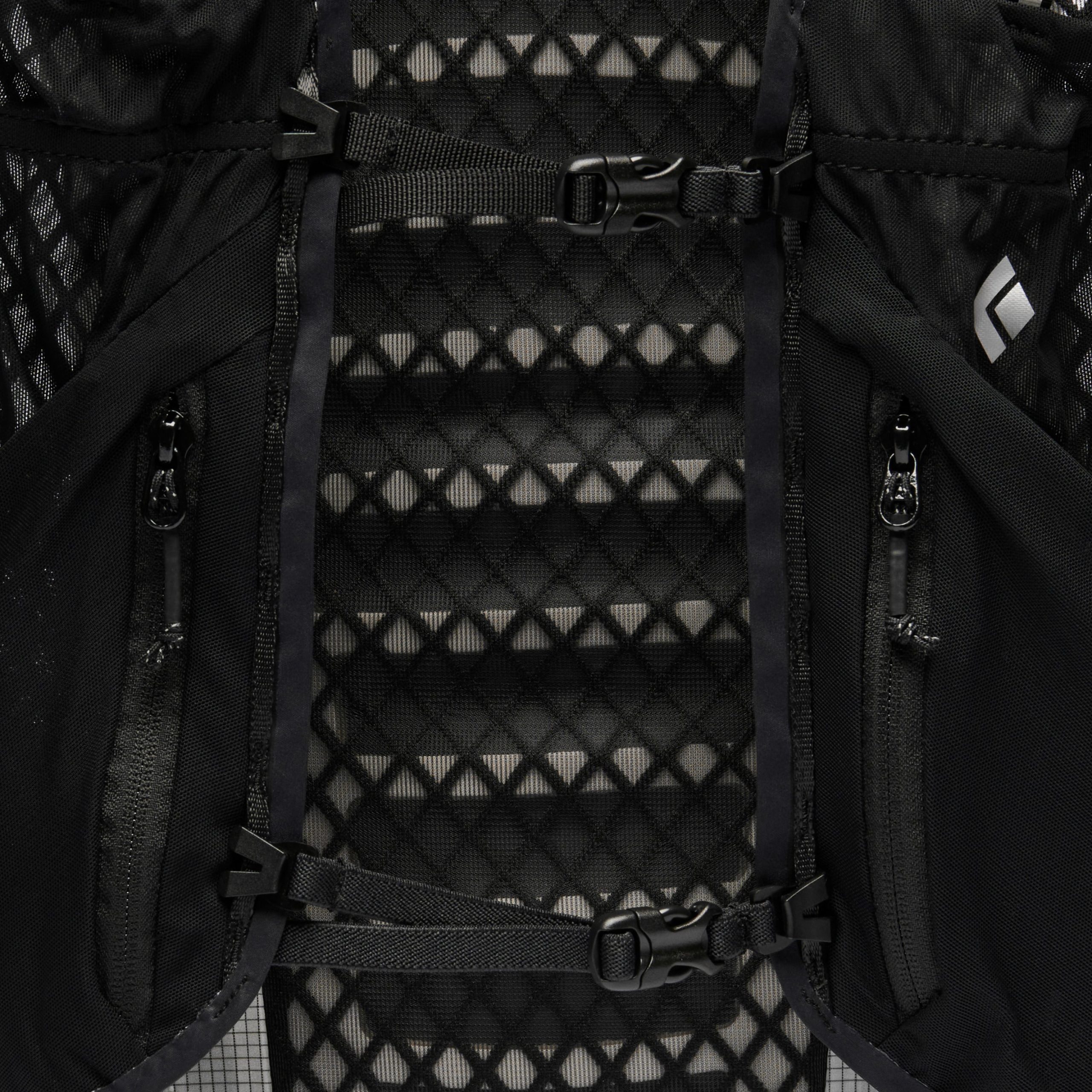Distance 15 Backpack - Image 6