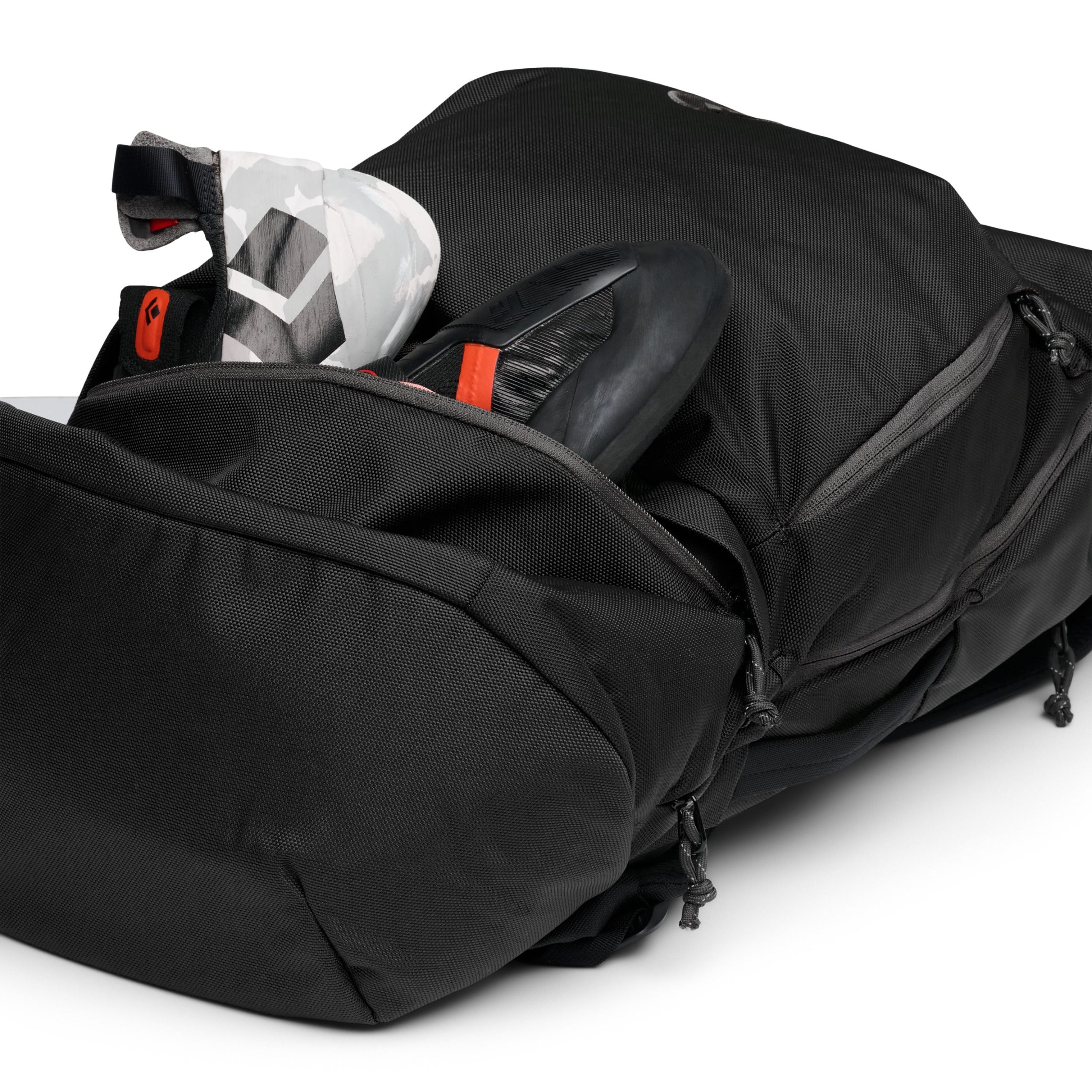 Street Creek 28 Backpack - Image 30