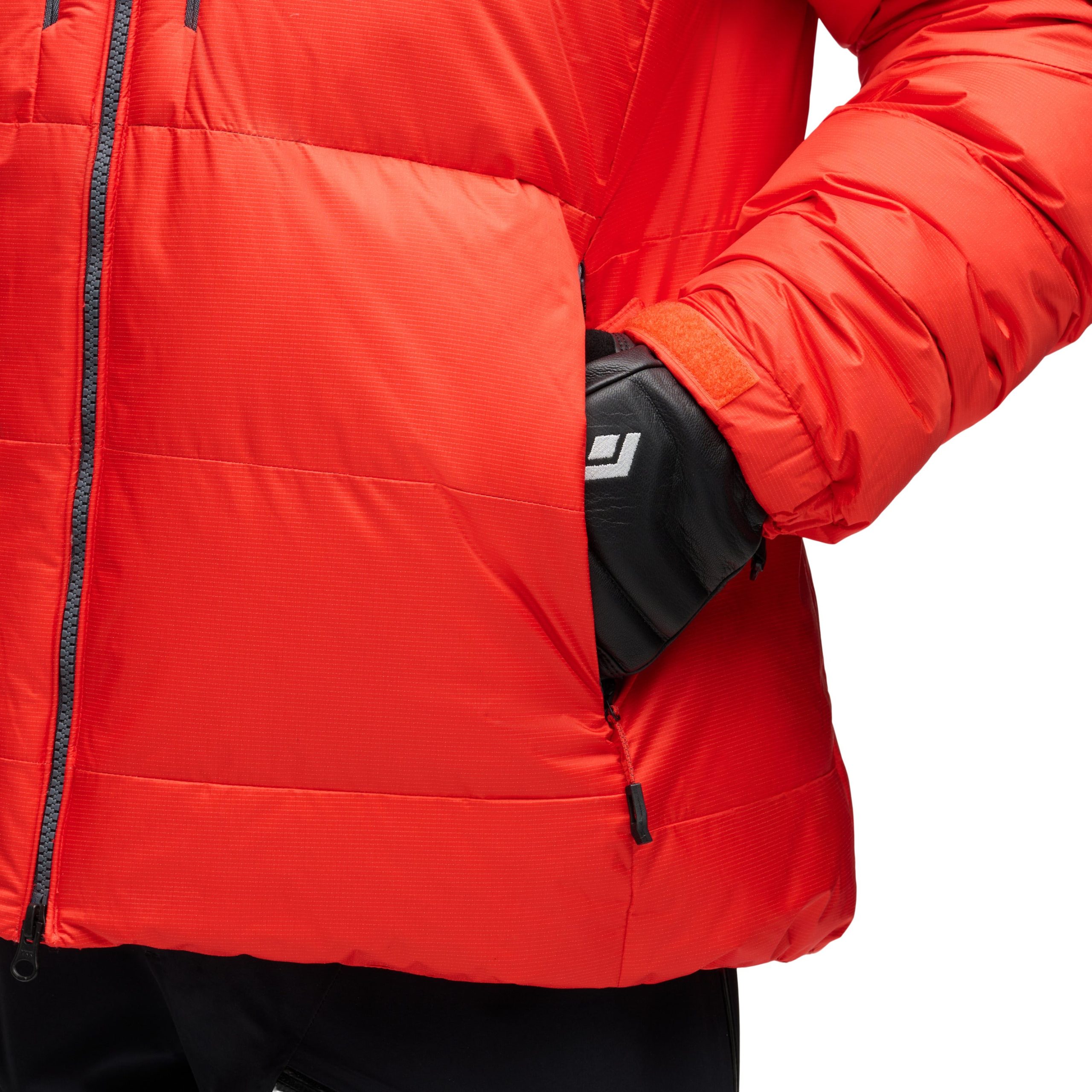 Women's Mission Down 6000 M Parka - Image 18