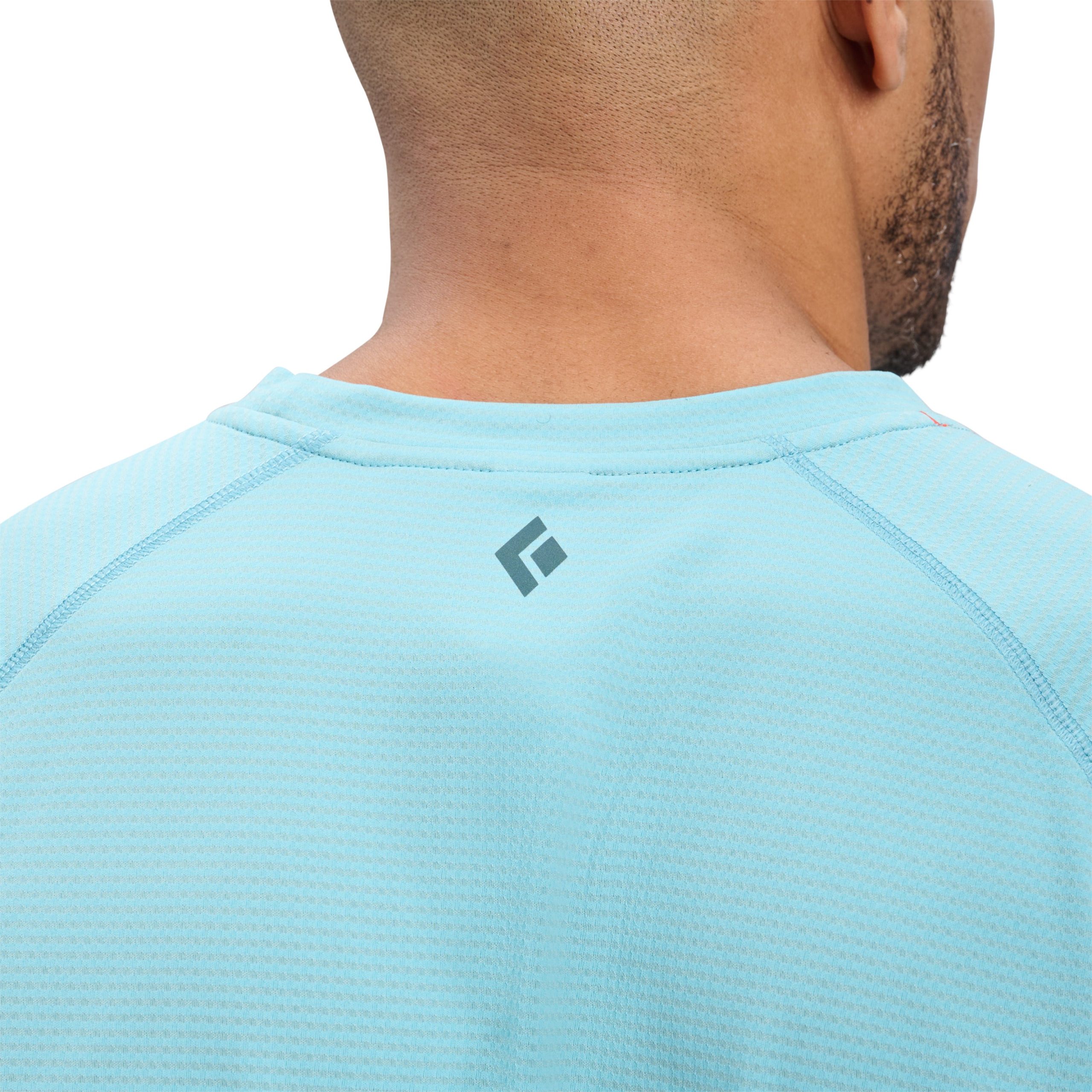 Men's Distance Short Sleeve Tech Tee - Past Season - Image 15