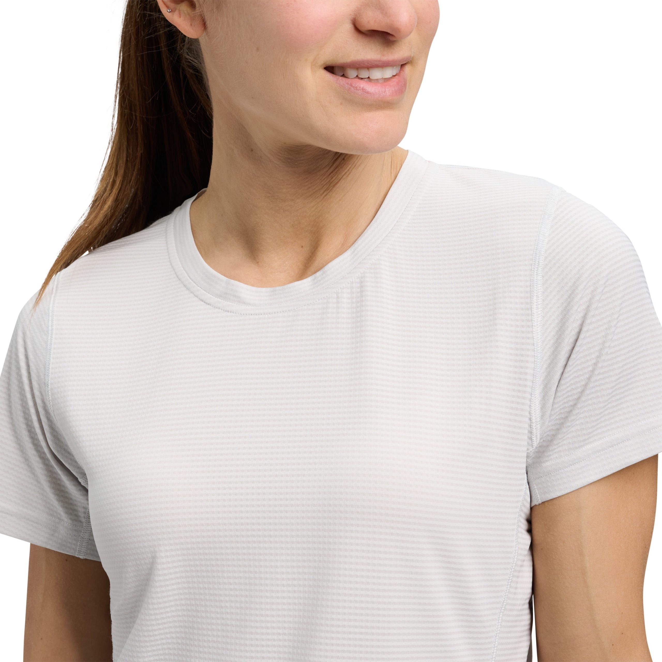 Women's Distance Short Sleeve Tech Tee - Image 4